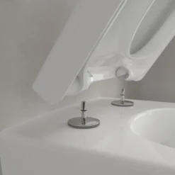 Villeroy & Boch Architectura TwistFlush Rimless Wall Mounted Toilet with Soft Close Toilet Seat