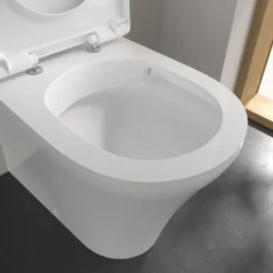 Villeroy & Boch O.novo Comfort Height Rimless Closed Coupled Toilet with Soft Close Toilet Seat