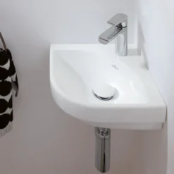 Villeroy & Boch Subway 3.0 Corner Wall Hung Basin - 450mm